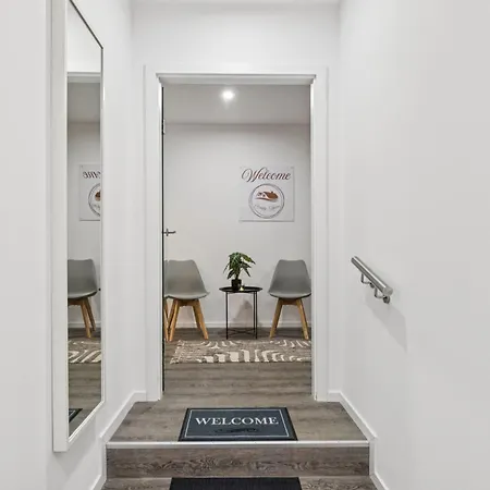 Lich, 3-zimmer, Voll Ausgestattet *