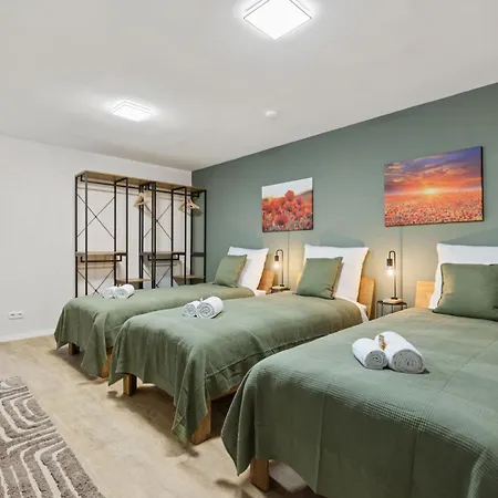 Lich, 3-zimmer, Voll Ausgestattet